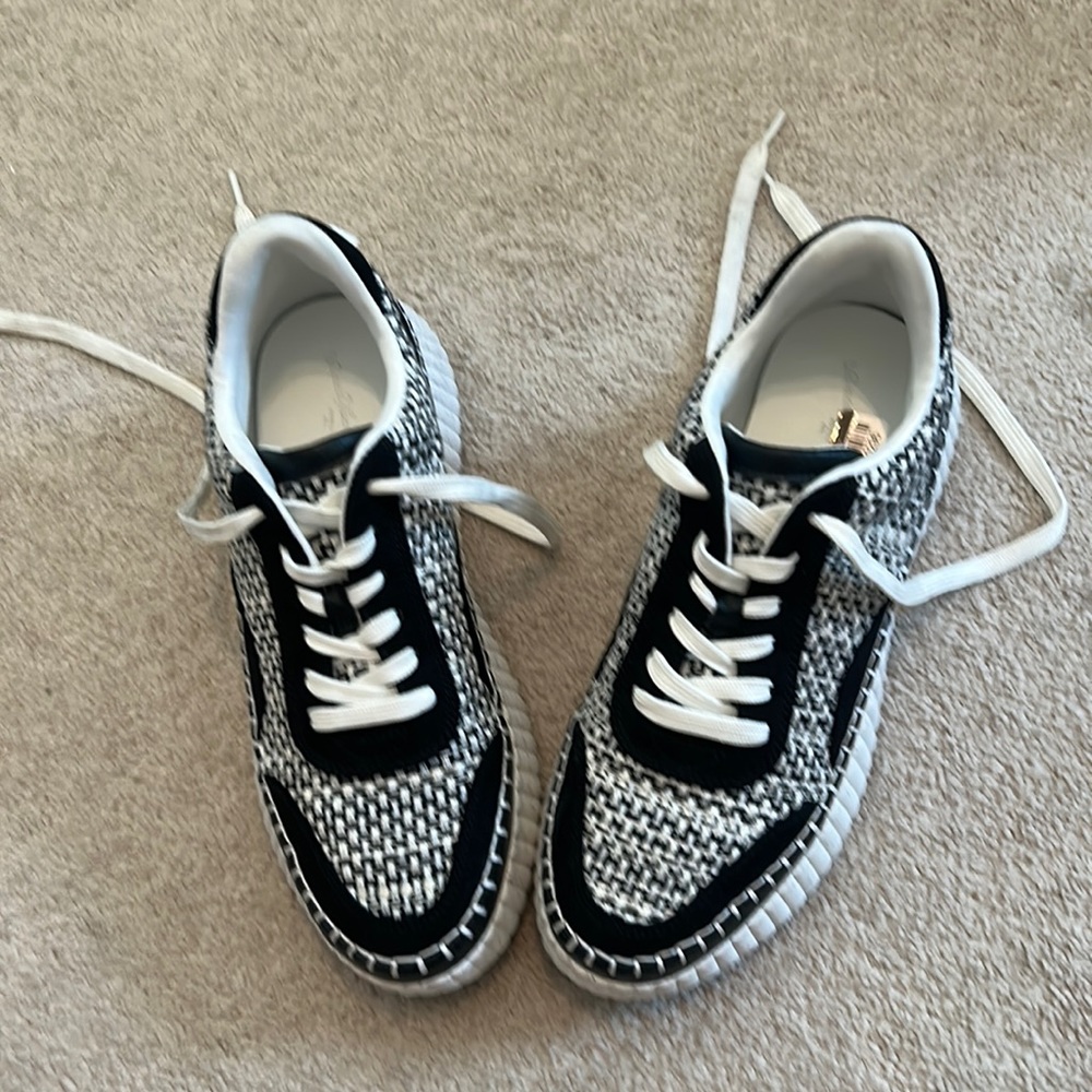 Universal Thread Black Persephone Shoes